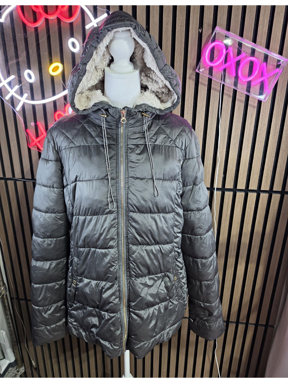 Jessica Simpson Jacket Womens L Gray Hooded Quilted Puffer Zip Pockets
